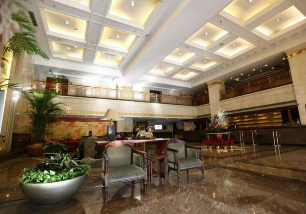 Ying Yuan Hotel Jiading Buitenkant foto